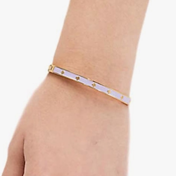 New Kate Spade Spot The Spade Enamel Hinged Bangle - Picture 6 of 8